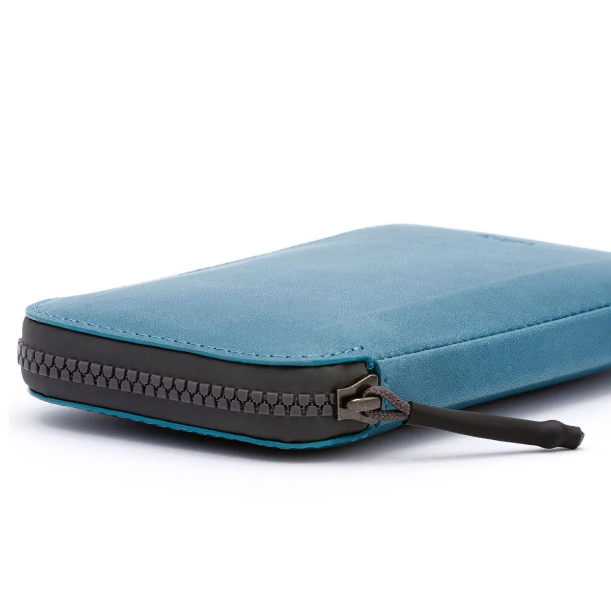 Bellroy : All Conditions Phone Pocket (Standard) : Arctic Blue