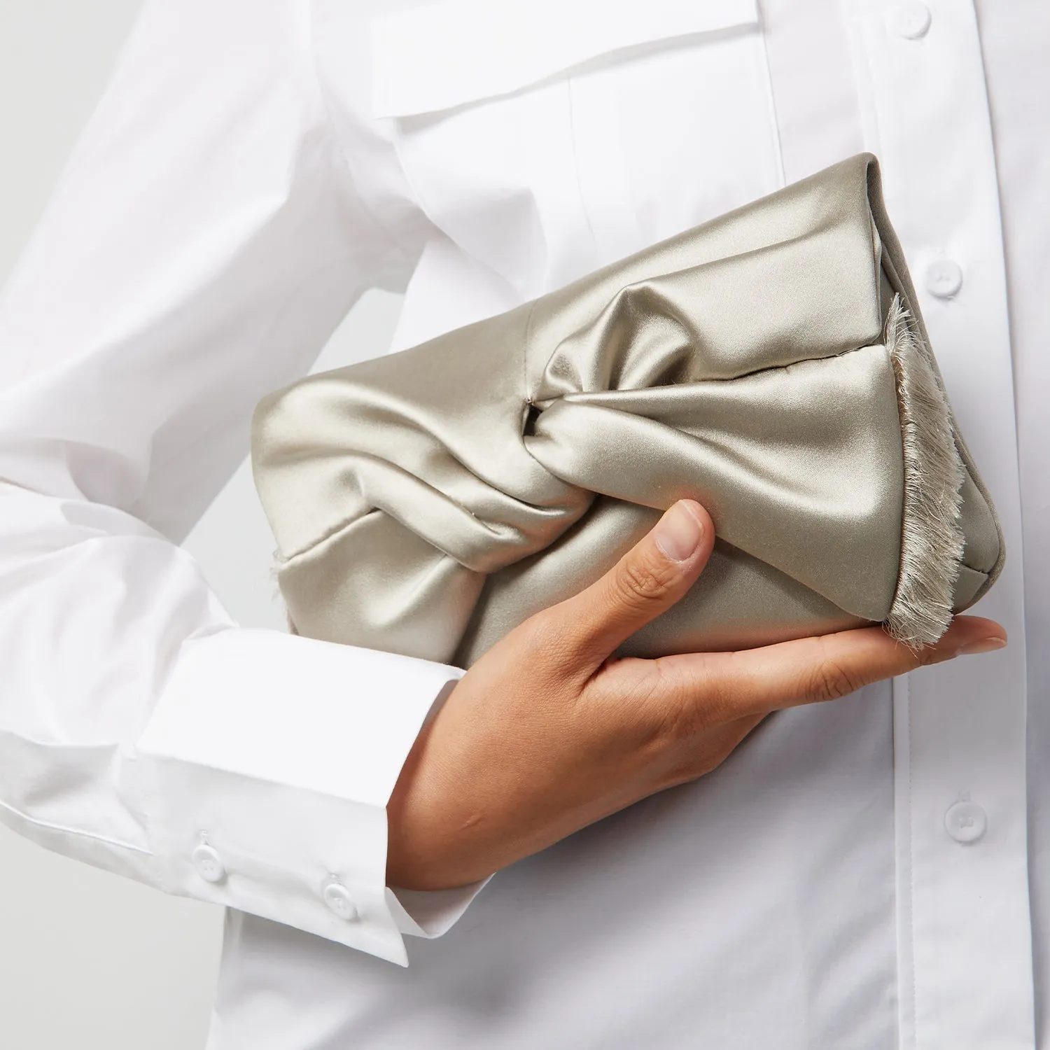 Bow Clutch