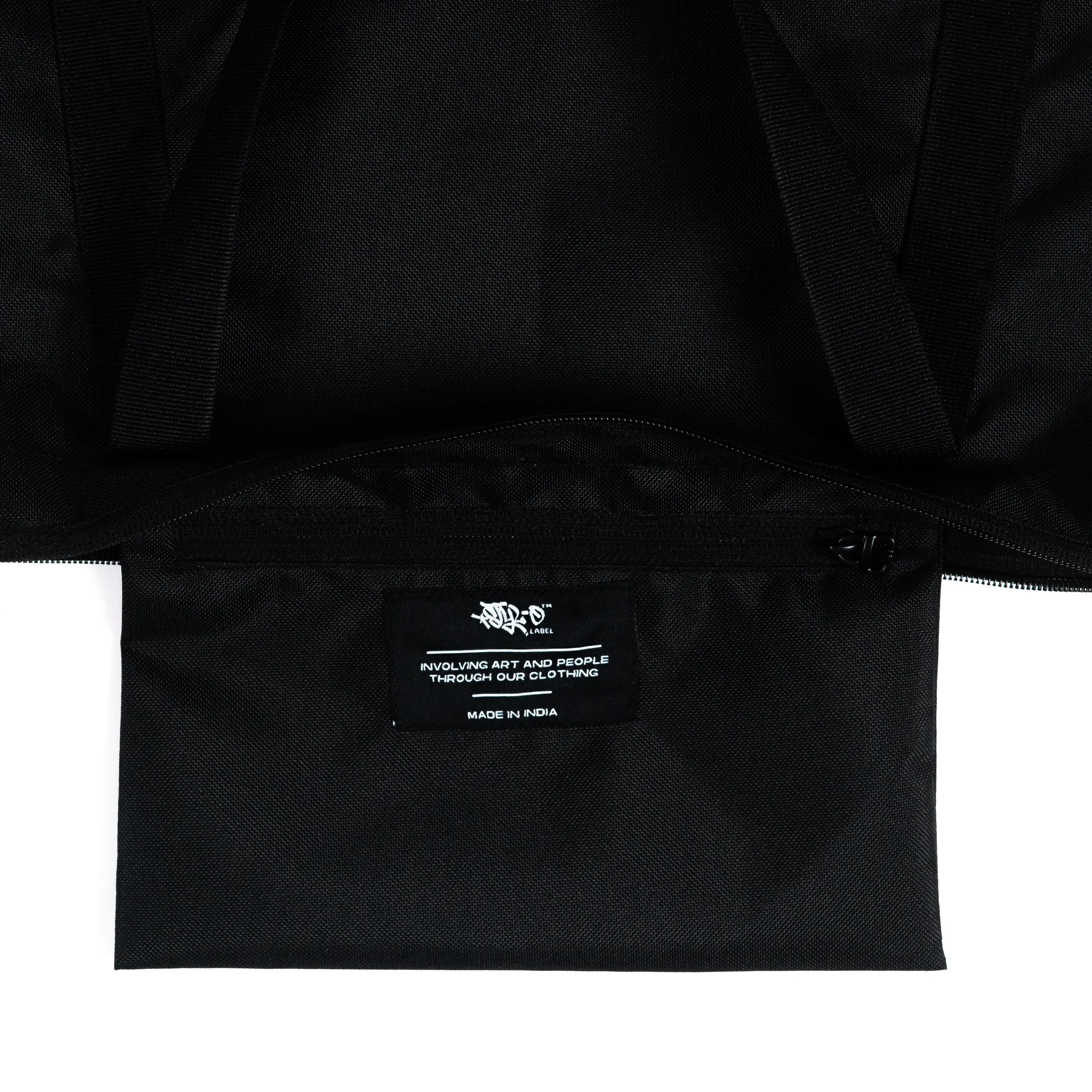 Essential Zipped Tote Bag