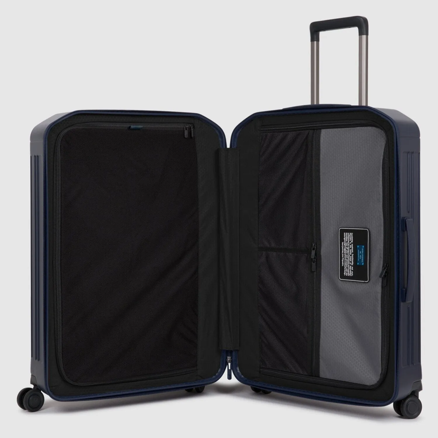 Piquadro Pq-Light 75Cm Hardcase 4 Double Wheel Large Check-In Trolley Matt Black - Bv4428Pql/No